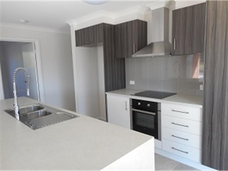 190 Urana Rd, Jindera NSW 2642