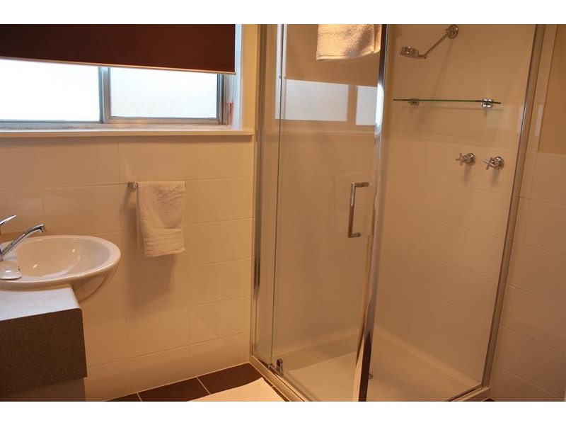 1/509 Kotthoff Street, Lavington NSW 2641