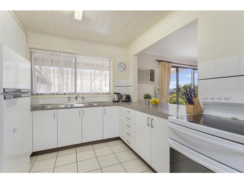 385 Paul Ave, Lavington NSW 2641