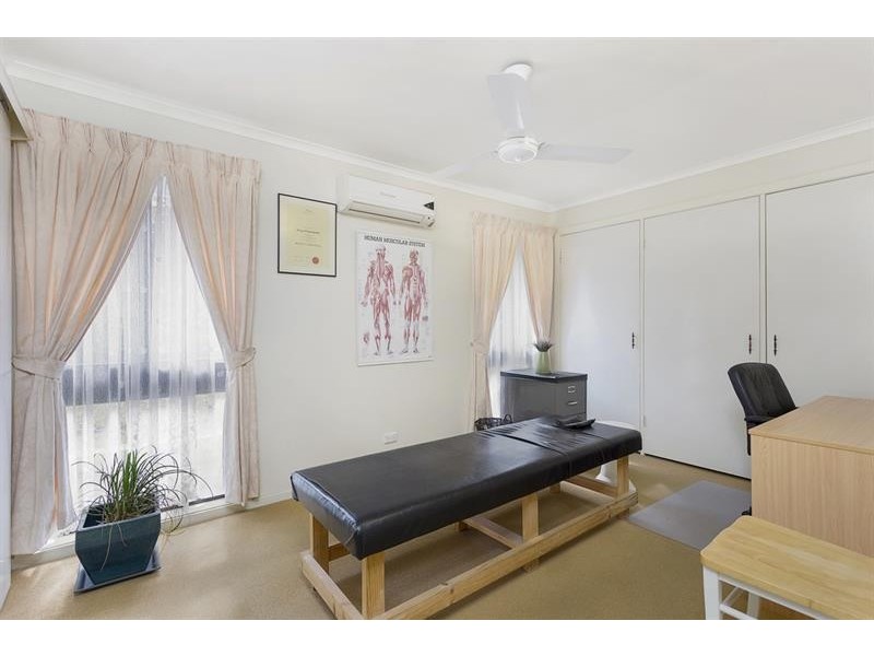 385 Paul Ave, Lavington NSW 2641