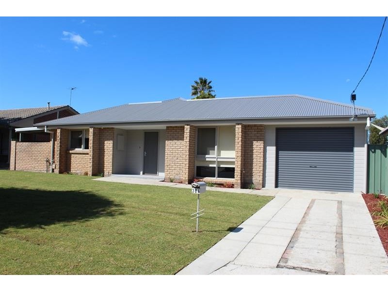 384 Dale  Cres, Lavington NSW 2641