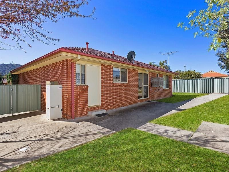 8/16 Keatinge Ct, Lavington NSW 2641
