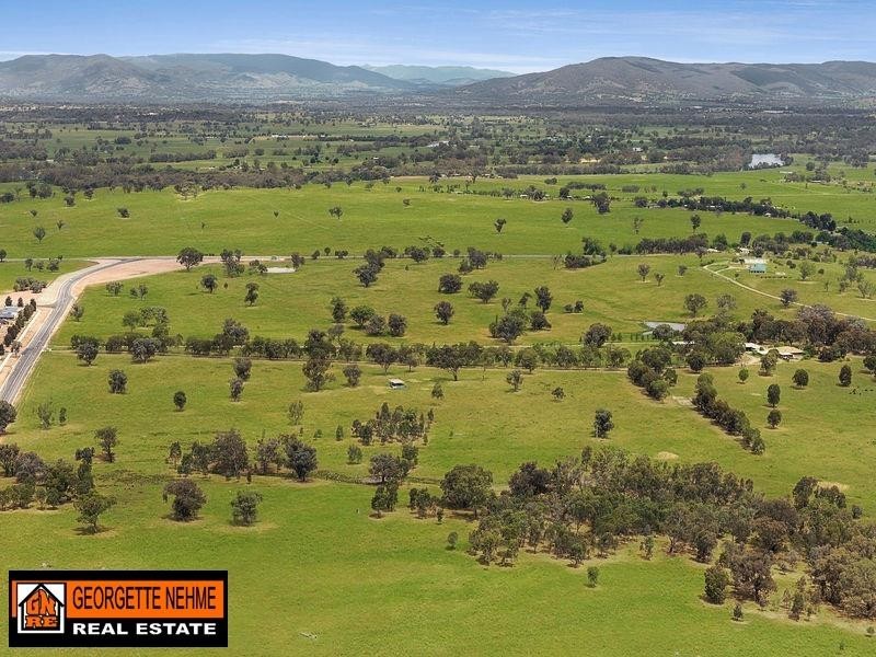 56 Kerr Rd, Thurgoona NSW 2640