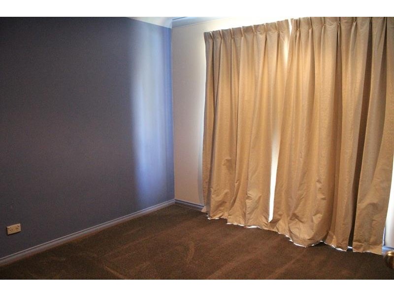 43 Saville Avenue, Lavington NSW 2641