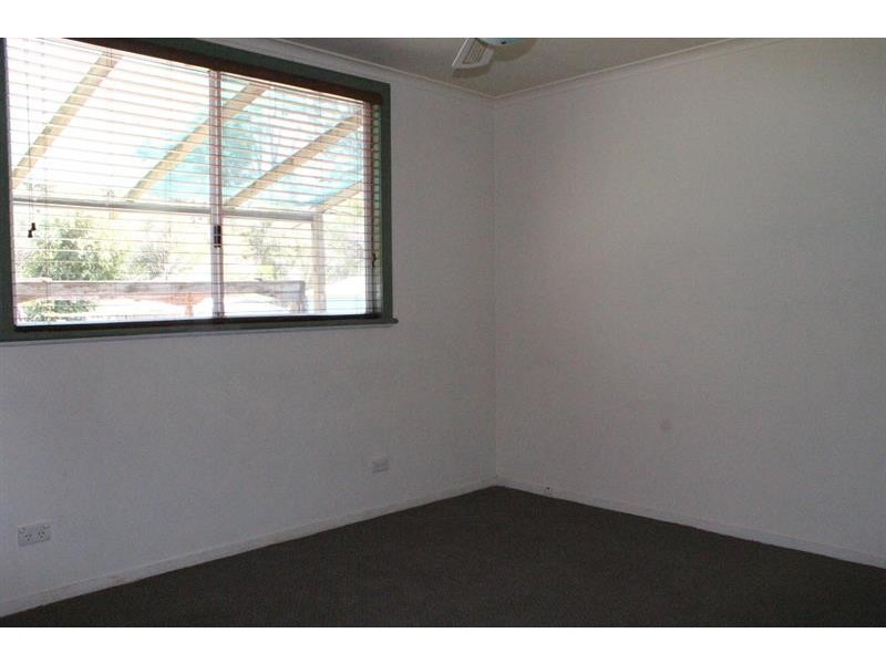 35 Townsend St, Howlong NSW 2643