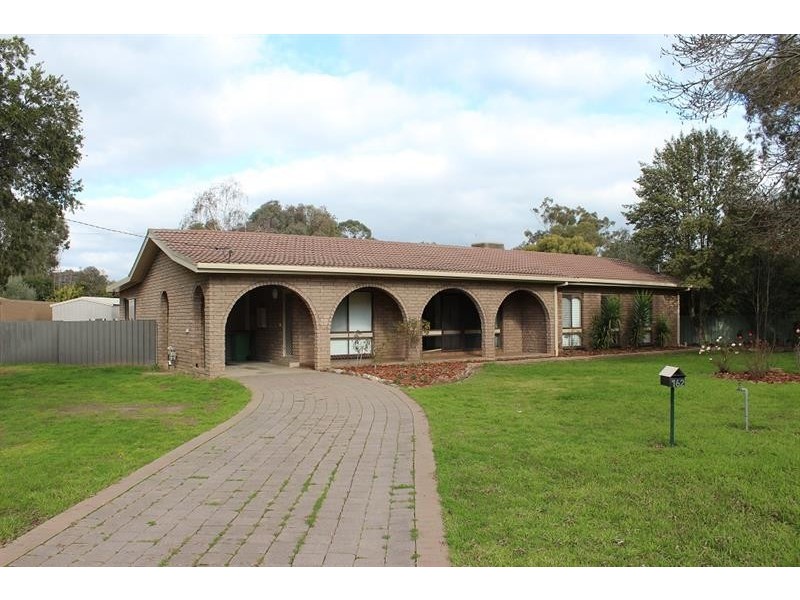 162 Hoddle  St, Howlong NSW 2643