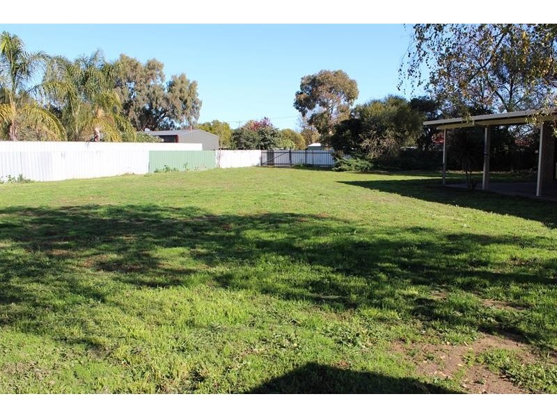 162 Hoddle  St, Howlong NSW 2643