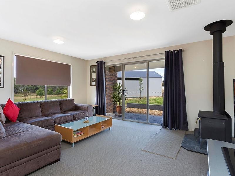 99 Greenwood Rd, Gerogery NSW 2642