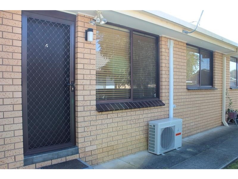 4/618 Hague St, Lavington NSW 2641