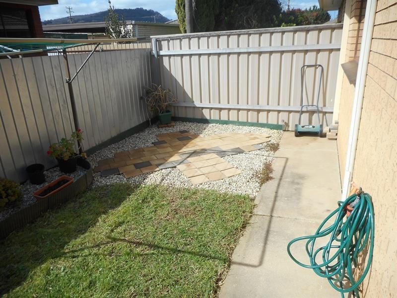 4/618 Hague St, Lavington NSW 2641