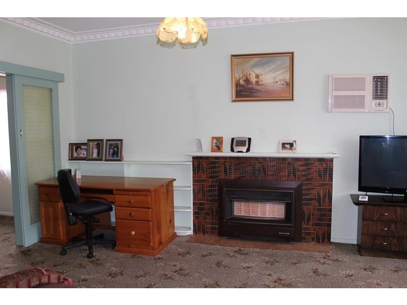976 Tullimbar St, North Albury NSW 2640