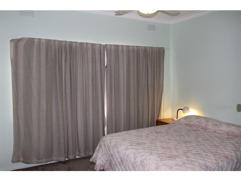 976 Tullimbar St, North Albury NSW 2640