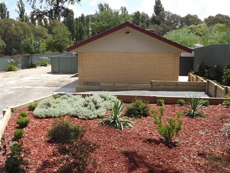 1, 2/483 Urana Rd, Lavington NSW 2641