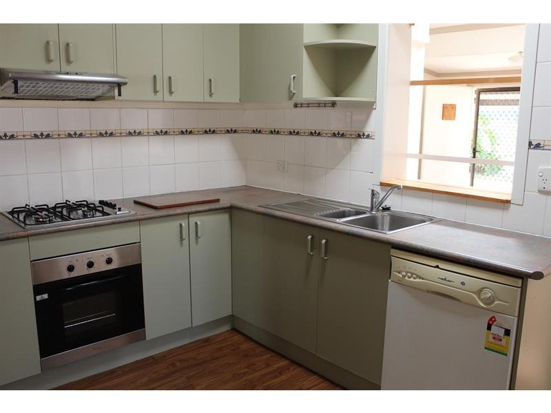 494 Danes St, Lavington NSW 2641