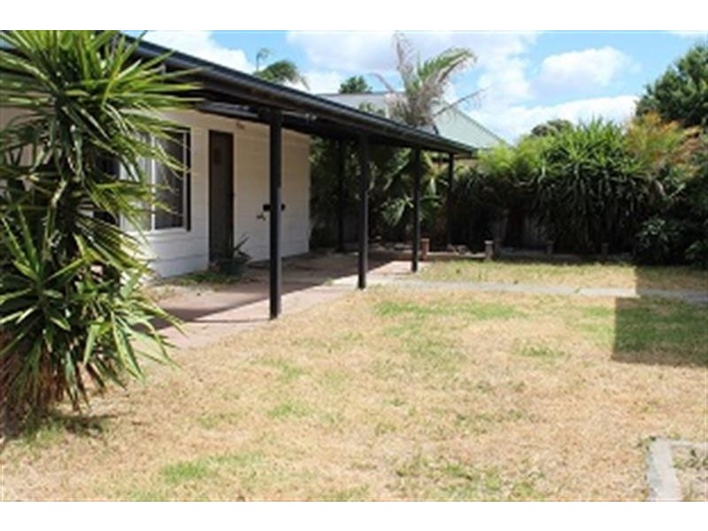 494 Danes St, Lavington NSW 2641