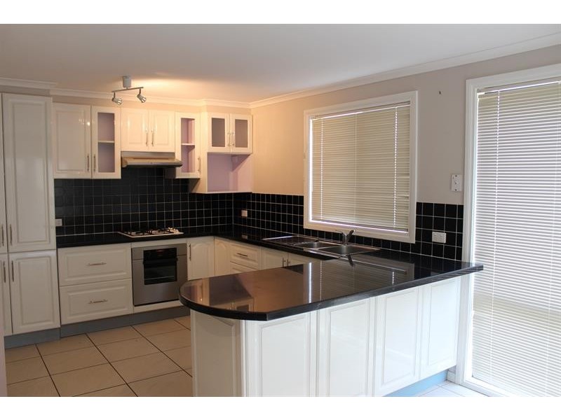 9/419 McDonald  Rd, Lavington NSW 2641