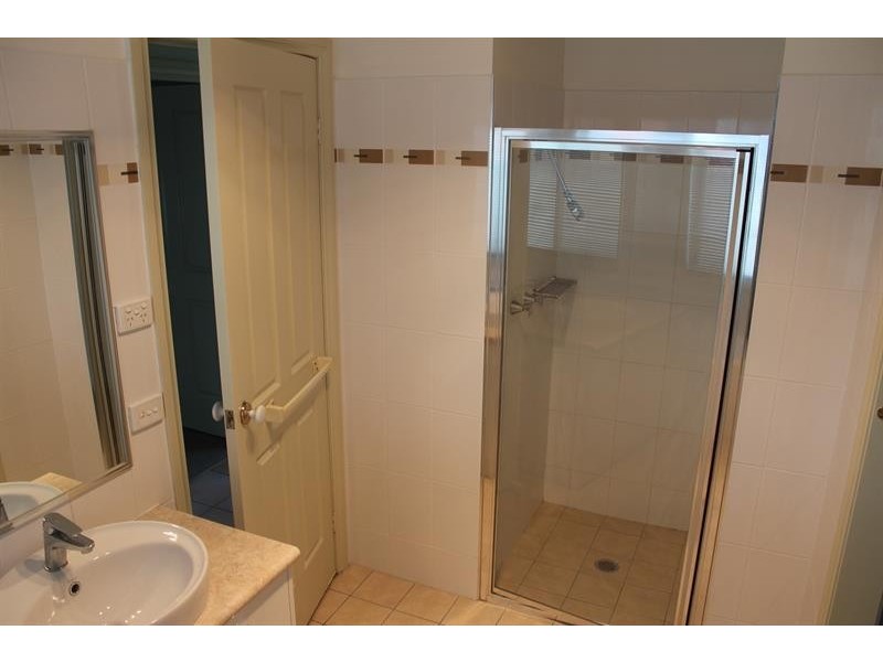 1/54 Grandview Terrace, East Albury NSW 2640