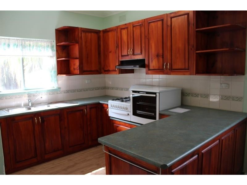 976 Tullimbar St, North Albury NSW 2640