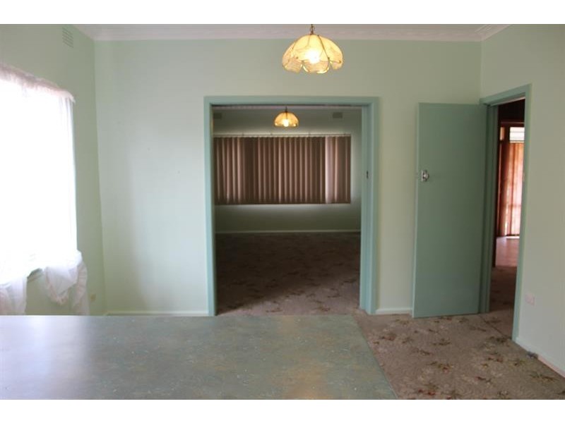 976 Tullimbar St, North Albury NSW 2640