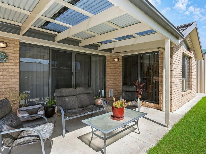 387 Griffith Rd, Lavington NSW 2641