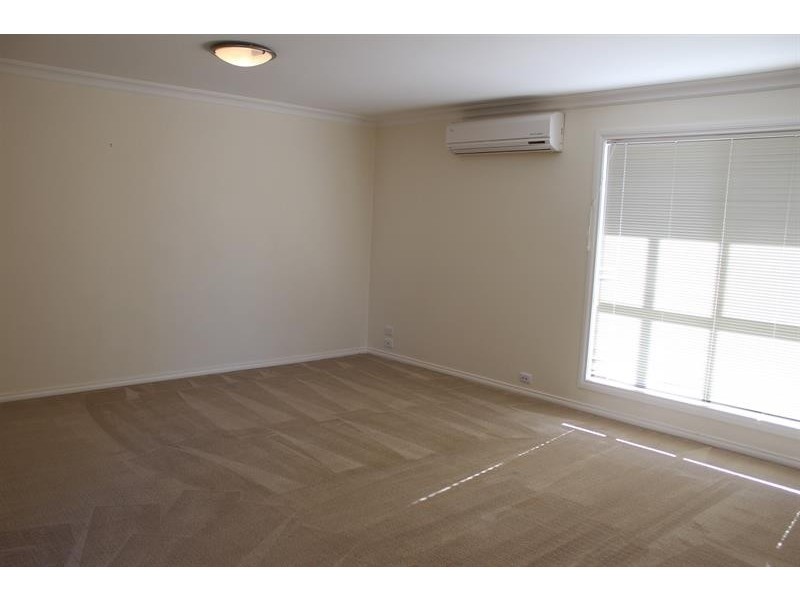 6/419 McDonald Rd, Lavington NSW 2641