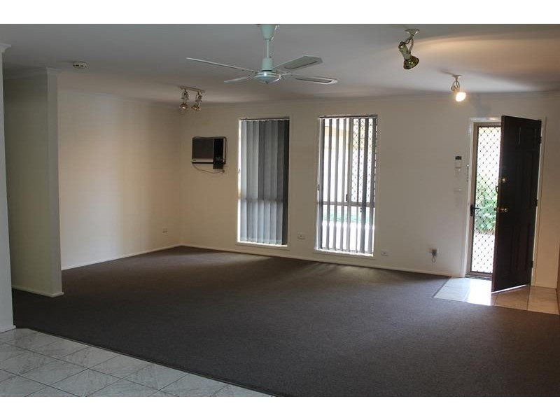 2/130 Borella Rd, East Albury NSW 2640