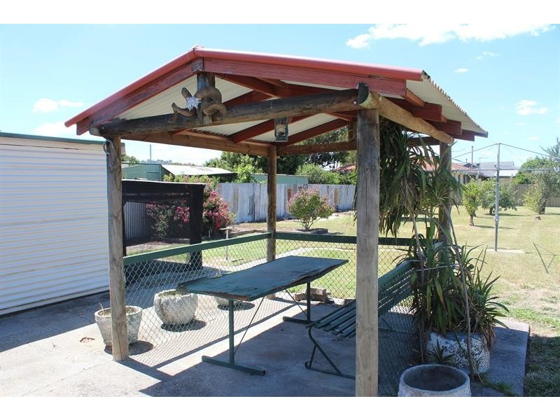 516 Kotthoff St, Lavington NSW 2641