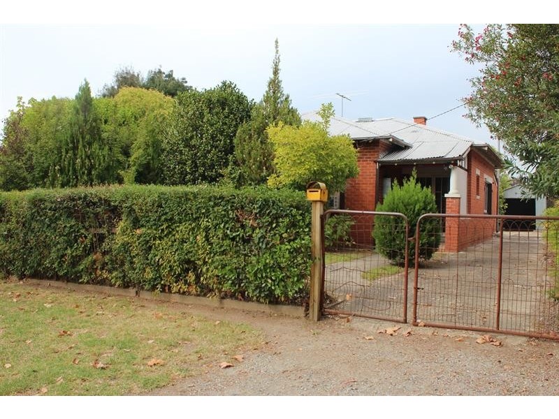 373 Smith  St, North Albury NSW 2640