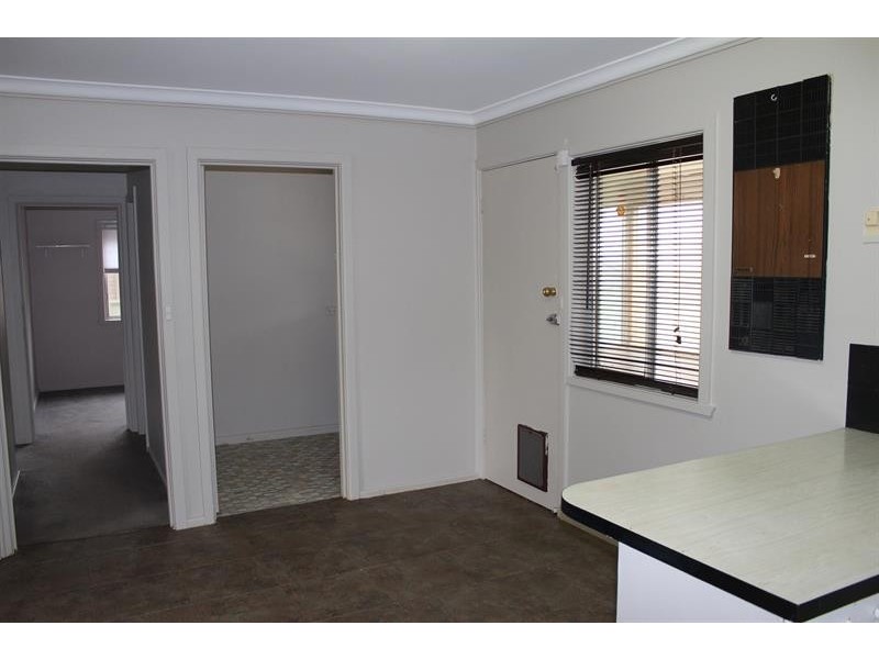 463 Kotthoff St, Lavington NSW 2641