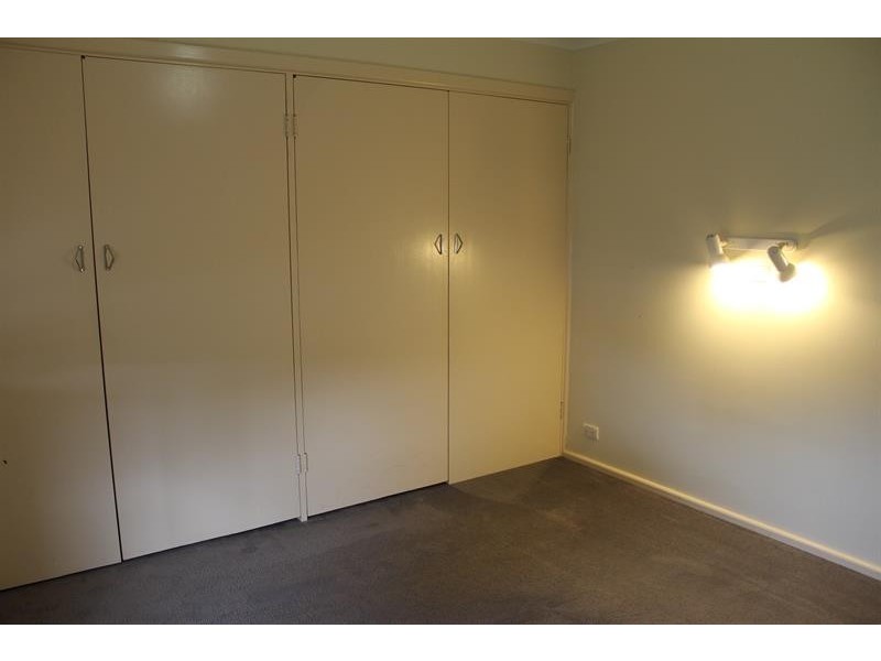 463 Kotthoff St, Lavington NSW 2641