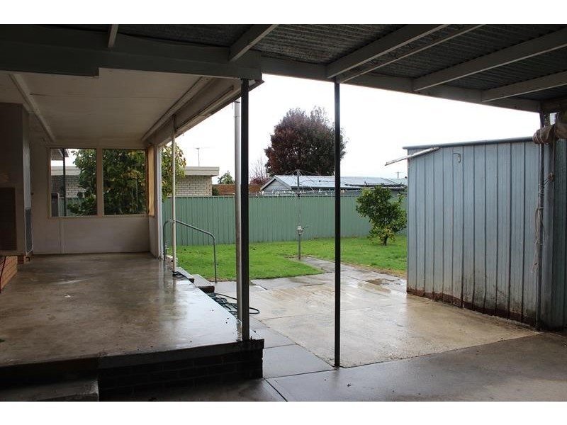 463 Kotthoff St, Lavington NSW 2641