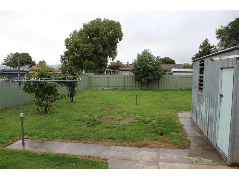463 Kotthoff St, Lavington NSW 2641