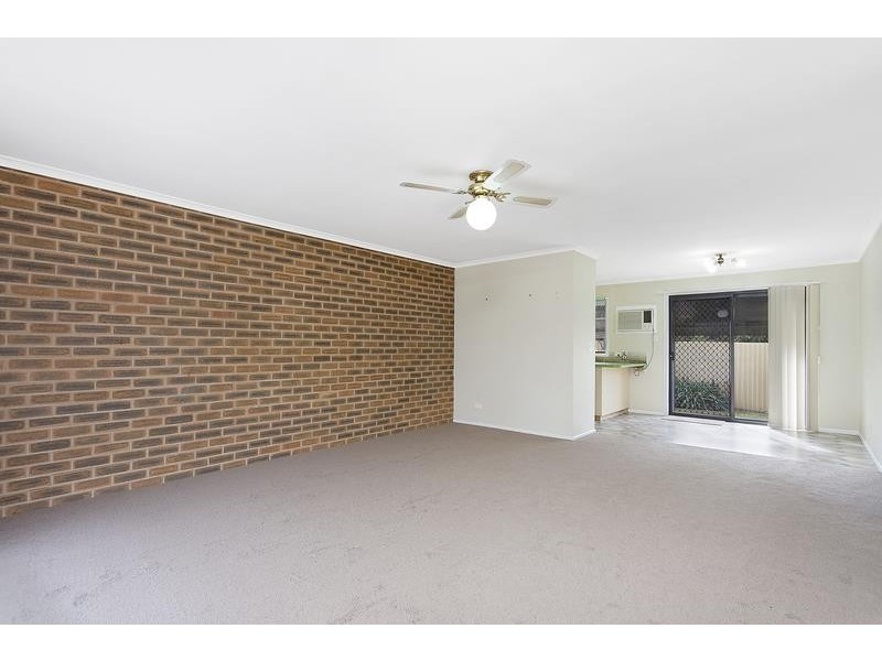 2/424 Kaylock  Rd, Lavington NSW 2641