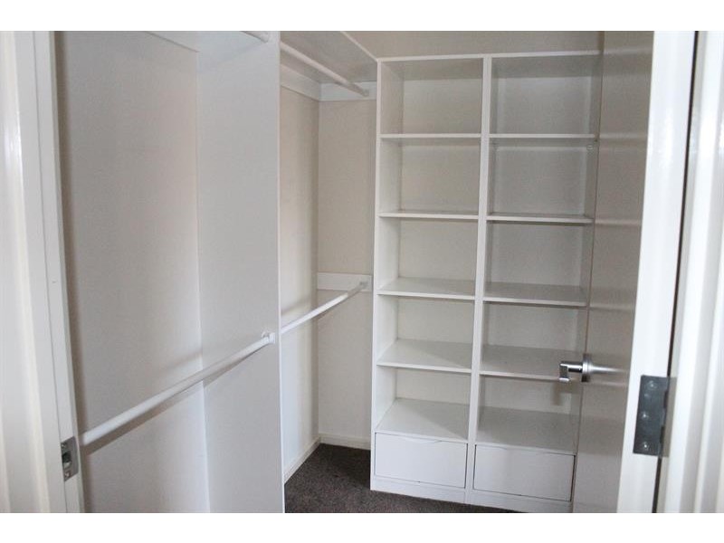 6 Anna Ct, North Albury NSW 2640