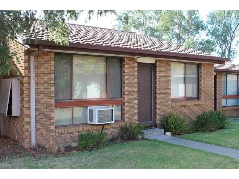 23/604 Hague St, Lavington NSW 2641