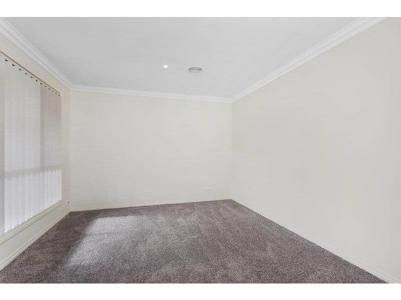 7 Wills Ct, Thurgoona NSW 2640