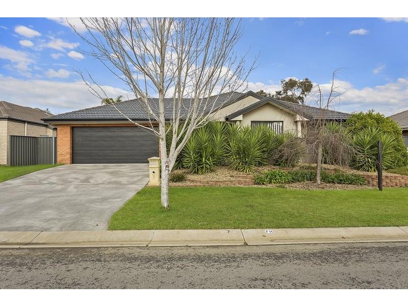 7 Wills Ct, Thurgoona NSW 2640