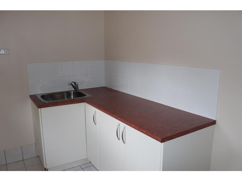 2/41 Harmer St, Glenroy NSW 2640