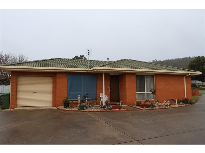 1/30 Harvey Ct, Glenroy NSW 2640