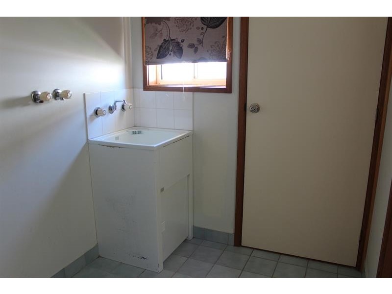 1/30 Harvey Ct, Glenroy NSW 2640