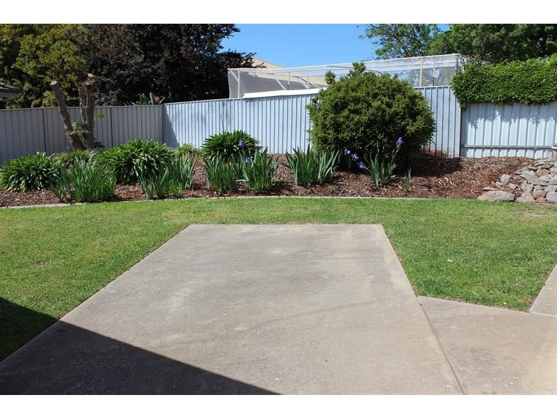 1/30 Harvey Ct, Glenroy NSW 2640