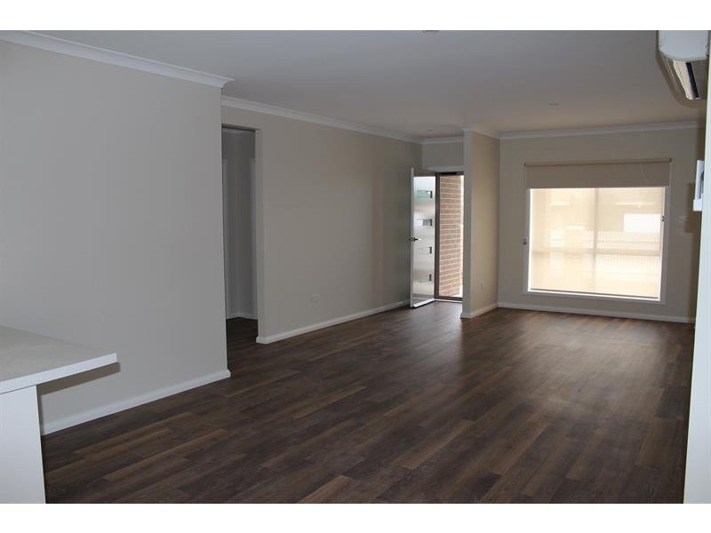 506 McDonald  Rd, Lavington NSW 2641