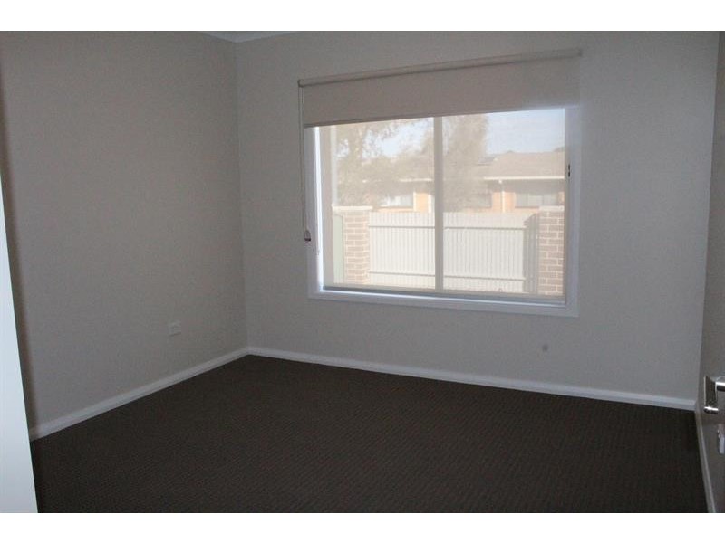 506 McDonald  Rd, Lavington NSW 2641