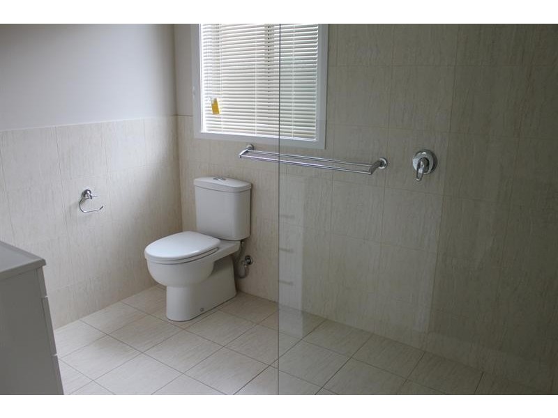 506 McDonald  Rd, Lavington NSW 2641