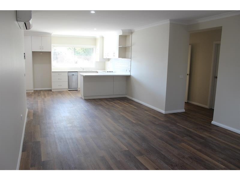 504 McDonald Rd, Lavington NSW 2641