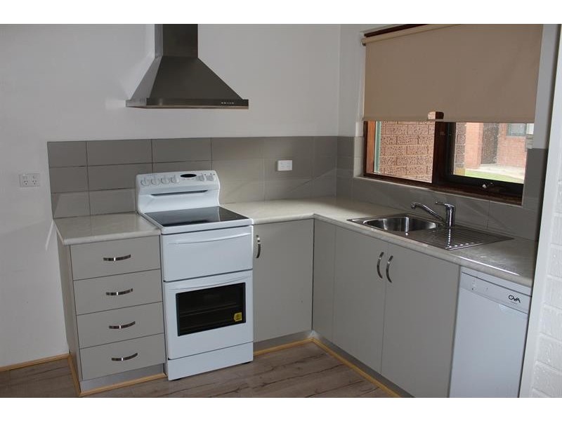1/142 Alexandra St, East Albury NSW 2640