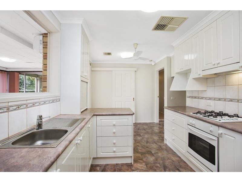 5 Granya Ct, Thurgoona NSW 2640