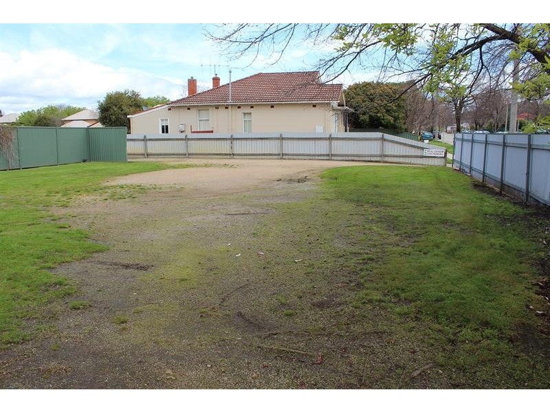 419 David St, South Albury NSW 2640