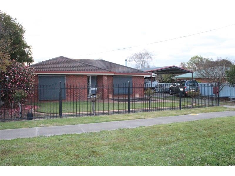 121 Commercial St, Walla Walla NSW 2659