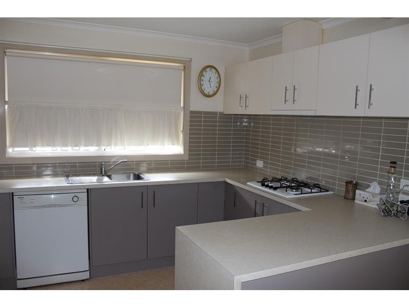 5/639 Kemp St, Springdale Heights NSW 2641